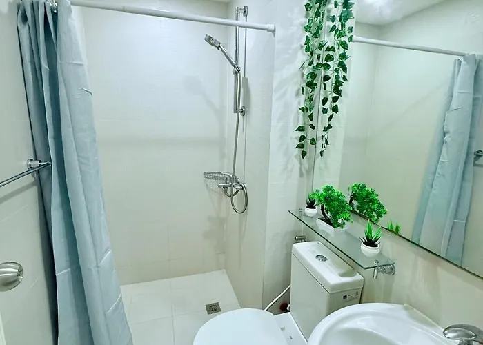 Apartamento Modern Staycation in Azure Parañaque