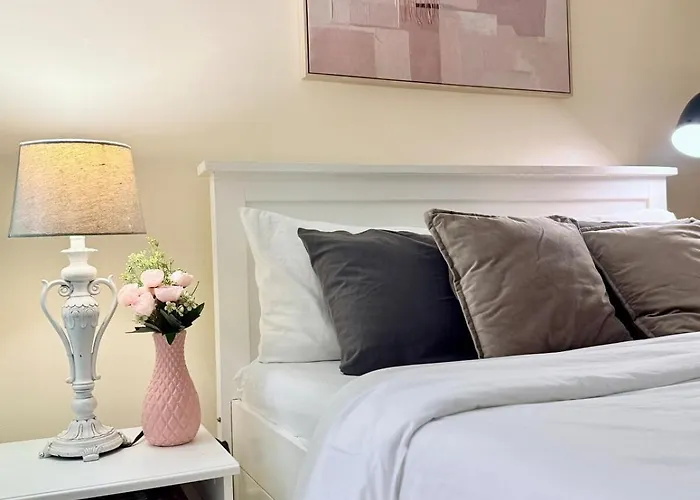 Apartamento Modern Staycation in Azure Parañaque